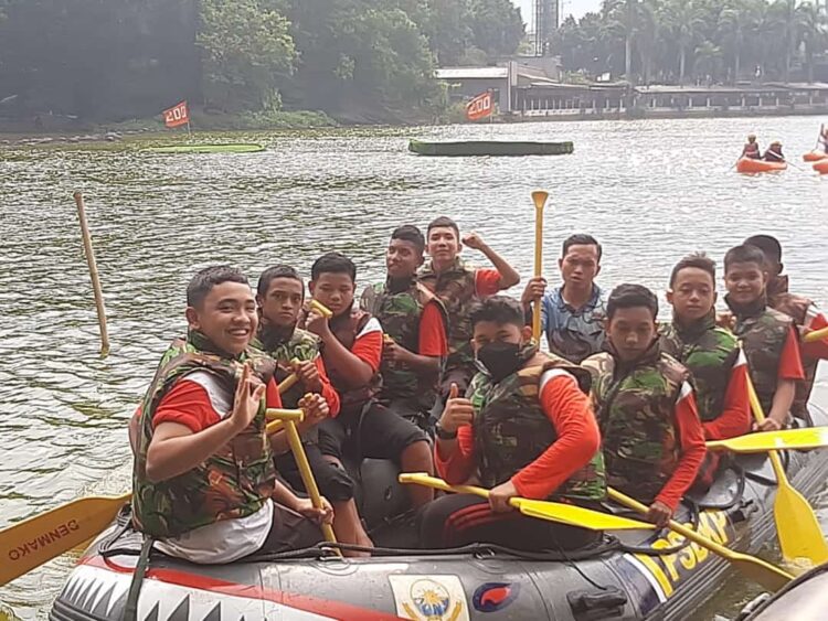 Keseruan Mengikuti Kegiatan Air di Jambore Nasional