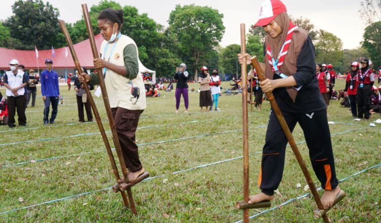 Foto – Lomba Tujuhbelasan