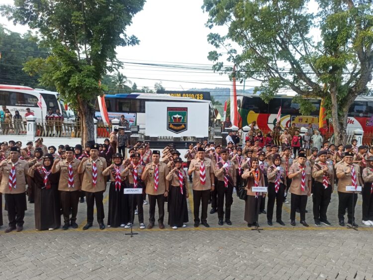 Pelepasan Kontingen se-Sumatra Barat Menuju Jambore ke-XI di Cibubur