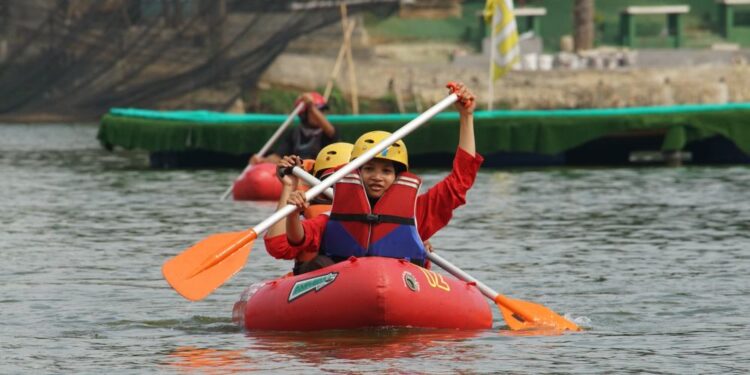Foto – Keseruan Kegiatan Petualangan Air di Jamnas XI 2022