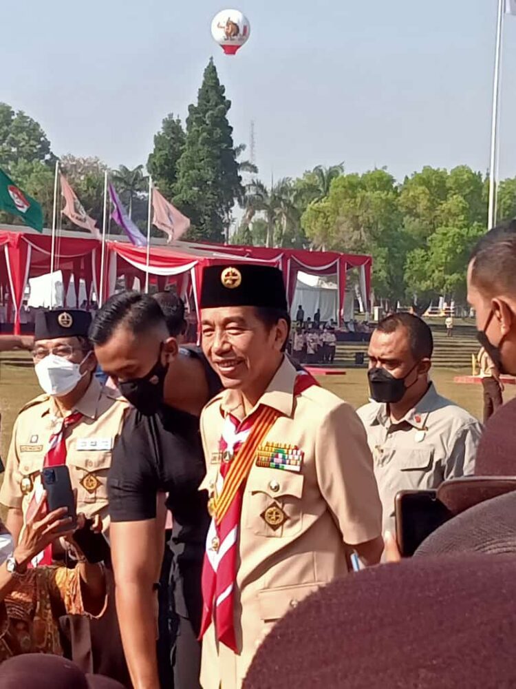 Presiden Jokowi Menyapa Peserta Jamnas XI 2022 di Lapangan Utama Buperta