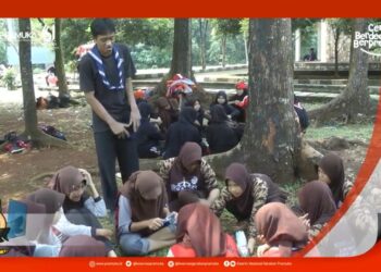 Video – Bermain Roket Air